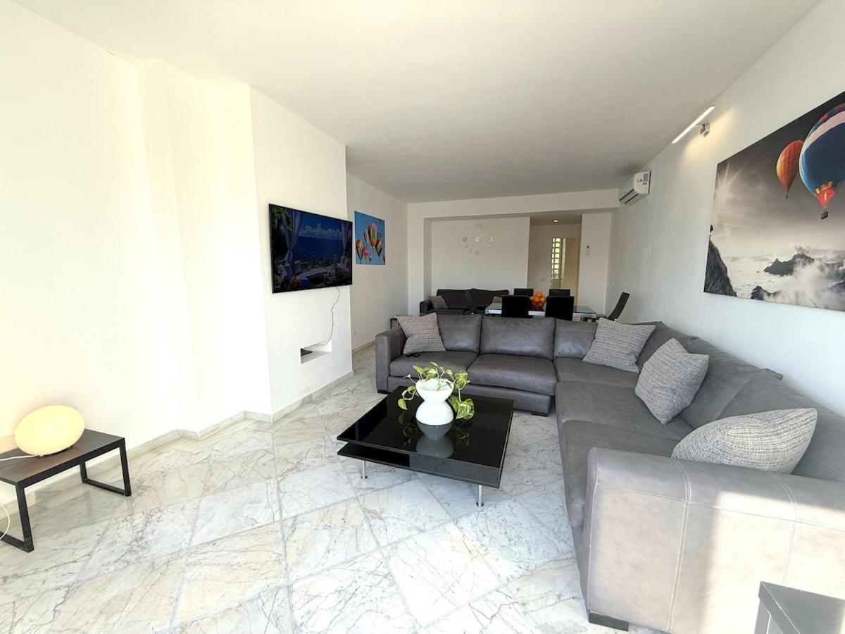 Puerto Banus Penthouse * Marbella